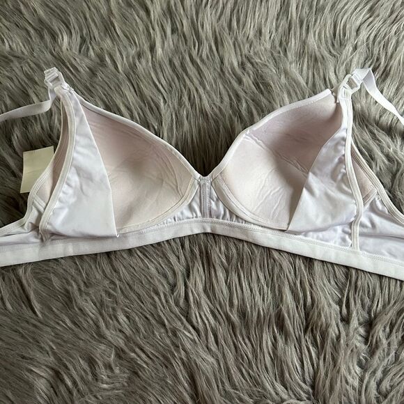 Wirefree Maternity Nursing Bra Women Size M1 Medium White Wireless Lightly Lined - Picture 5 of 7